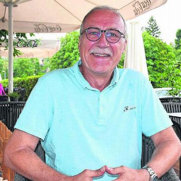 «Immer das gleiche Phänomen» - Franco Corsiglia, ehemaliger Schulpflegepräsident: Er beobachtet das Schulwesen weiterhin und äussert sich zu diversen Themen. Bild: Daniel Marti