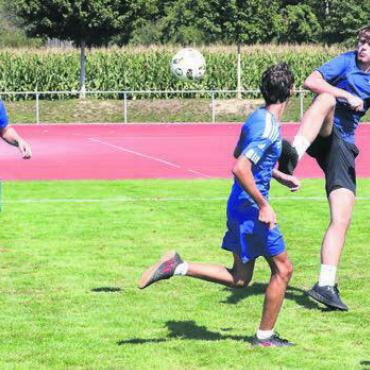 Und trotzdem ein Rekord - Mit 75 teilnehmenden Teams wurde der Vorjahresrekord um zwei Mannschaften übertroffen. Bilder: Josip Lasic