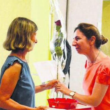 Der Kreis hat sich geschlossen - Besondere Beziehung: Patrizia Faggiano war einst Schülerin von Marianne Viceconte und jetzt ihre Klassenassistentin. Kein Wunder, fällt den beiden das Adieu sagen schwer.