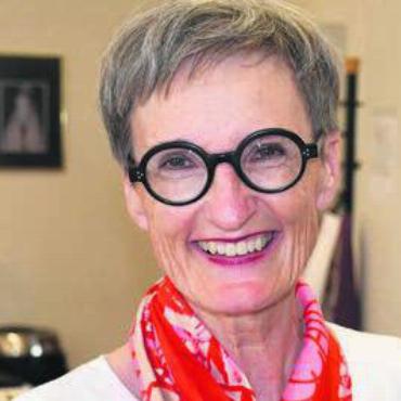 Von der Vielfältigkeit begeistert - Ingrid Arnold leitete über 30 Jahre lang das Mode-Atelier am bbz. Bild: dm