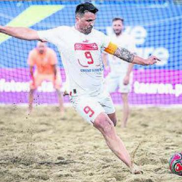 «Ich fühle mich leer» - Der Boswiler Dejan Stankovic spielte mit gebrochenem Zeh – doch auch das nützte nichts. Bild: Swiss Olympic