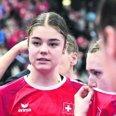 «Jetzt ist alles möglich» - Nora Snedkerud und die U19-Frauen der Schweiz geben an der EM alles. Bild: awa/Archiv
