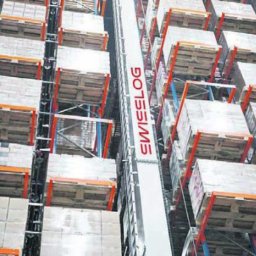 Lager der Zukunft bauen - Kernstück des neuen Lagers ist ein neues automatisches Hochregallager mit 23 000 Paletten-Stellplätzen. Bild: pd