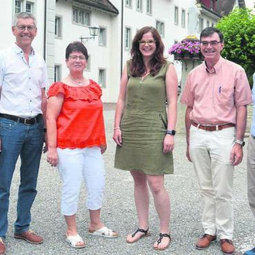 Noch besser zusammenspannen - Der Vorstand des Vereins Energiepool Freiamt setzt sich wie folgt zusammen: (von links) Präsident Markus Wey, Albert Amstutz, Hanny Räber, Cornelia Burkard, Karl Suter und Roland Di Gregorio. Bild: Roger Wetli