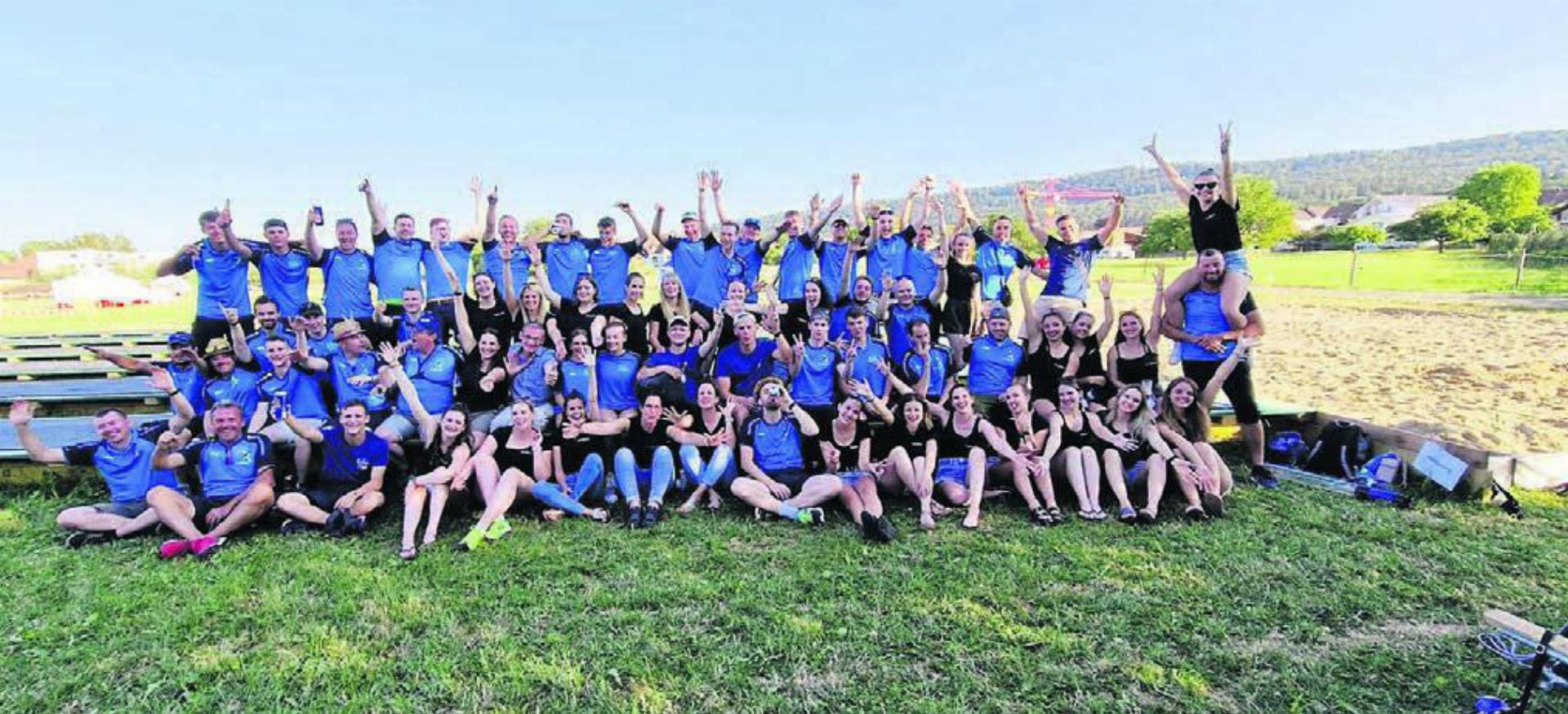 Die Villmerger genossen den letzten Wettkampf vor der Sommerpause sehr und zeigten gute Leistungen. Die Aktiven holten sich den 4. Platz, der Nachwuchs Platz 5. Bild: zg