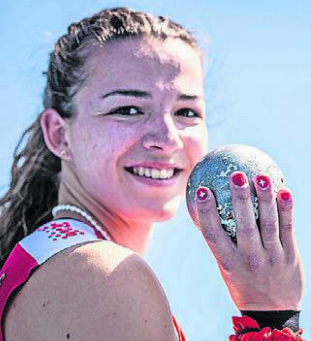 Glücklich: Julia Hammesfahr im Final.