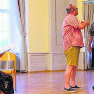 Fast ein wenig Tatort-Flair - Die Proben für das Kolping-Theater Ende Oktober und Anfang November laufen auf Hochtouren. Bild: zg