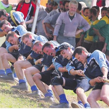«Seil auf» für tollen Heimevent - Das Heimteam von Waltenschwil-Kallern zog sich auf den 7. Rang. Bilder: Stefan Sprenger