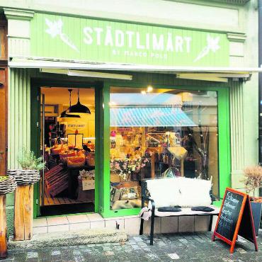 «So konnte es nicht weitergehen» - Noch hat das Geschäft für regionale Lebensmittel aller Art in der Bremgarter Altstadt geöffnet. Spätestens zum Jahresende bleiben die Türen aber geschlossen. Bild: Marco Huwyler
