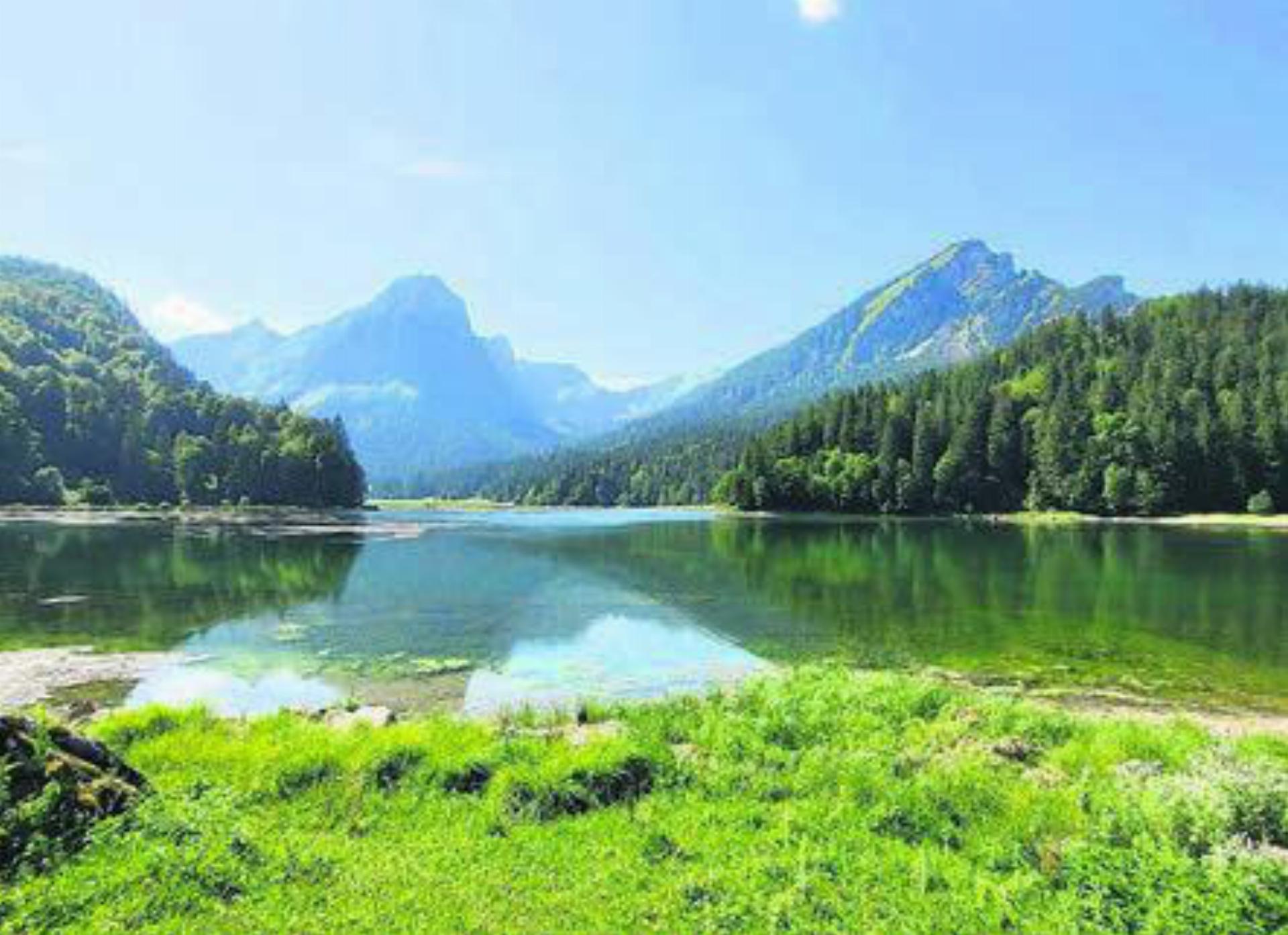 Ein Anblick, der bei der Turngruppe aus Zufikon für Badegelüste sorgte. Bild: zg