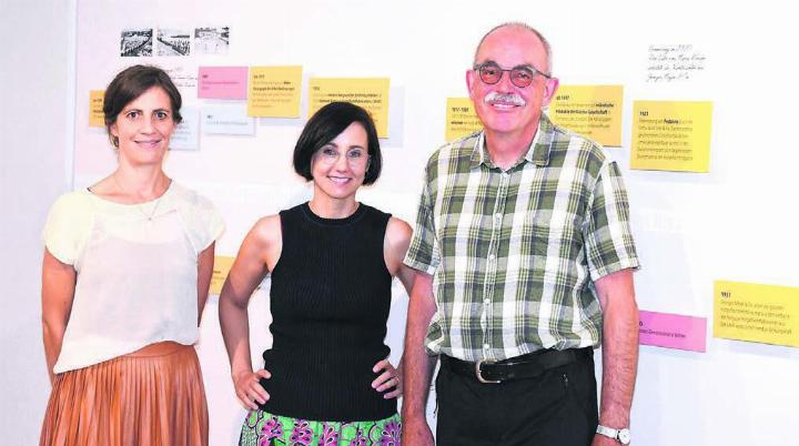 Die Verantwortlichen der spannenden Ausstellung (v. l.): Miriam Rorato, Museumsleiterin Petra Giezendanner und Lokalhistoriker Daniel Güntert. Bilder: Daniel Marti