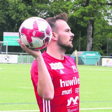 In Shaqiris Nachbarschaft - Vom FC Muri zu den «Tigers»: Joel Trüb. Bild: Archiv