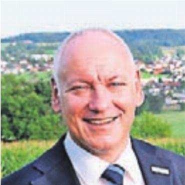 Aufbau läuft auf Hochtouren - Mäni Baur