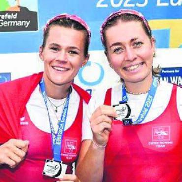 Hauchdünn an Gold vorbei - Olivia Roth und Thalia Ahumada freuen sich über Silber. Bild: zg