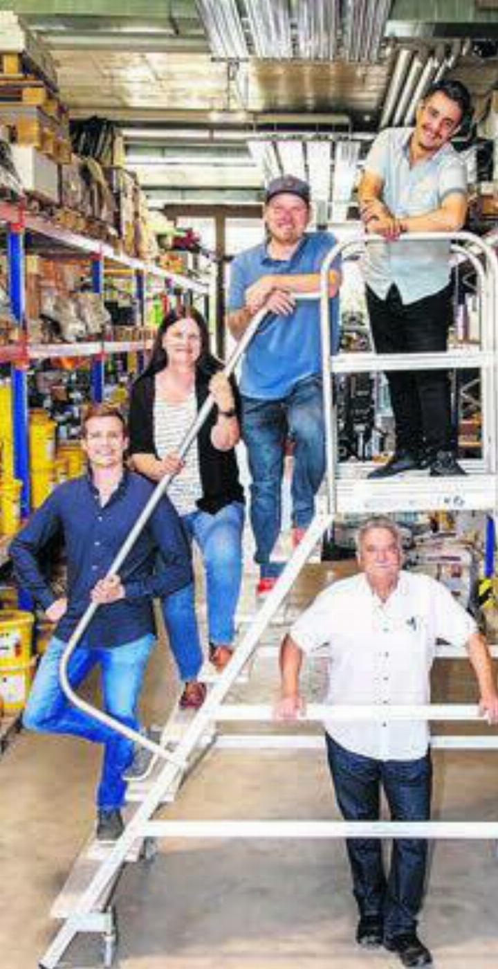 V. o. n. u.: Kevin Dobler, Stefan Gütiger, Jacqueline Dobler, Elian Bertschi, Franz Dobler.