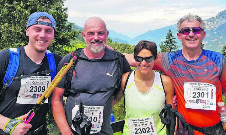 Gute Laune trotz der Anstrengung: Das Dottiker Vater-Sohn-Gespann Sergio und Heinz Bürgi, Brigitte Nadler aus Biberstein und «Top-Challenge»-Präsident Markus Büchi. Bilder: zg